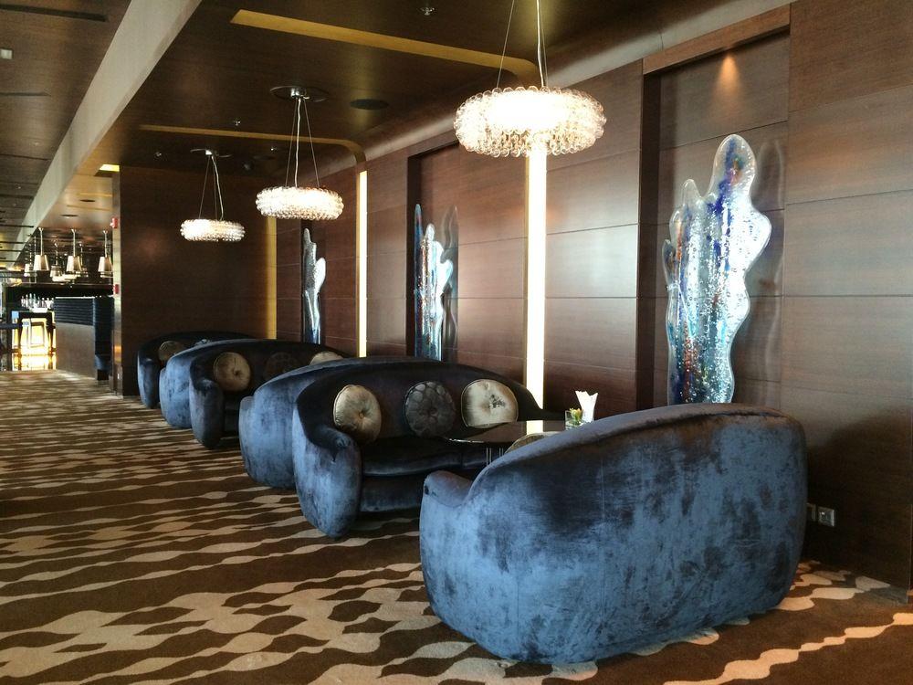 Le Méridien City Centre Bahrain Manama Extérieur photo The interior of the lounge