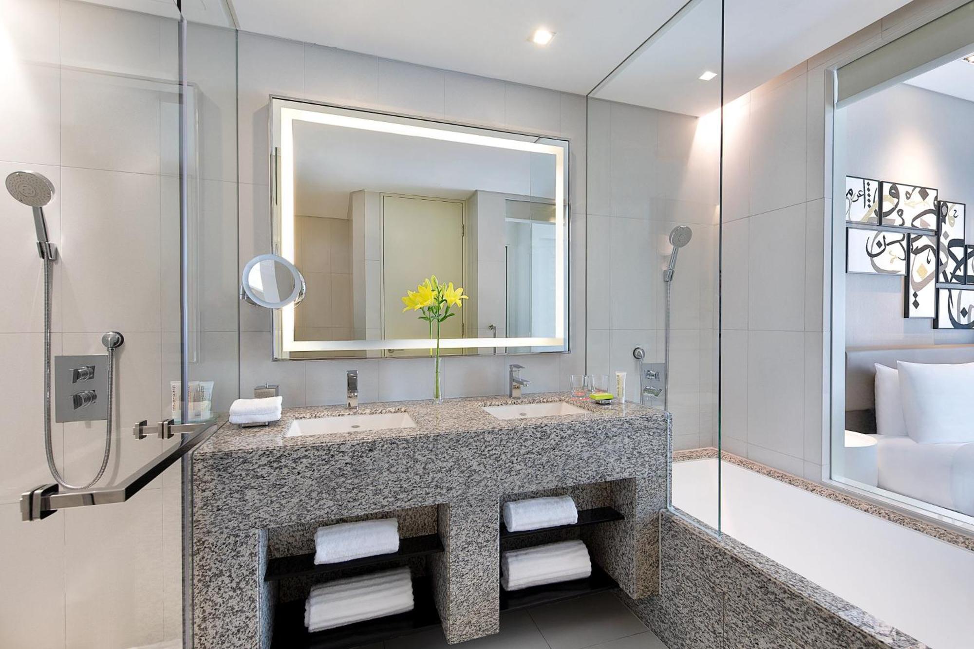 Le Méridien City Centre Bahrain Manama Extérieur photo Bathroom